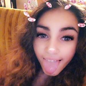 Meet your Posher, Tanya